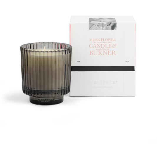 In Essence Candle Musk Flower